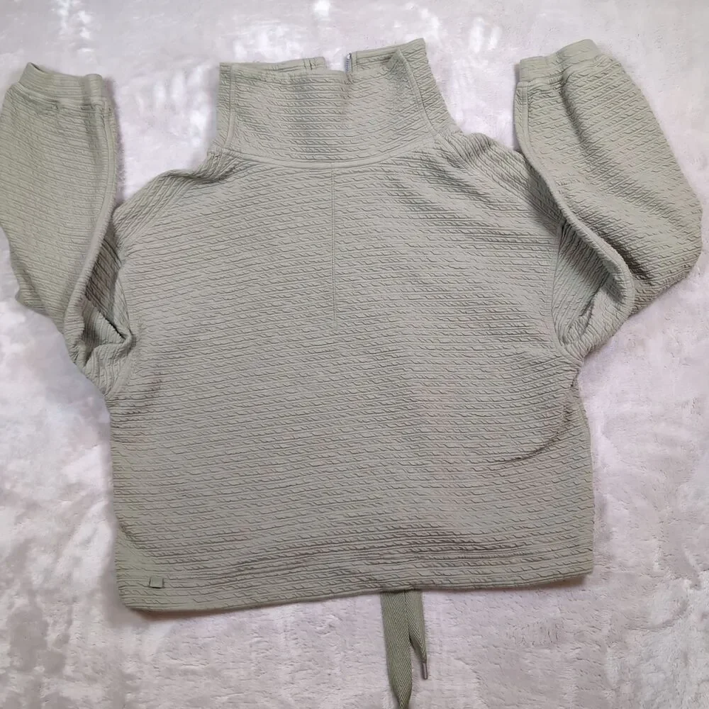 Lululemon‎ Textured Half Zip Pullover Womens Small / XS Green Cinch Hem Cropped
